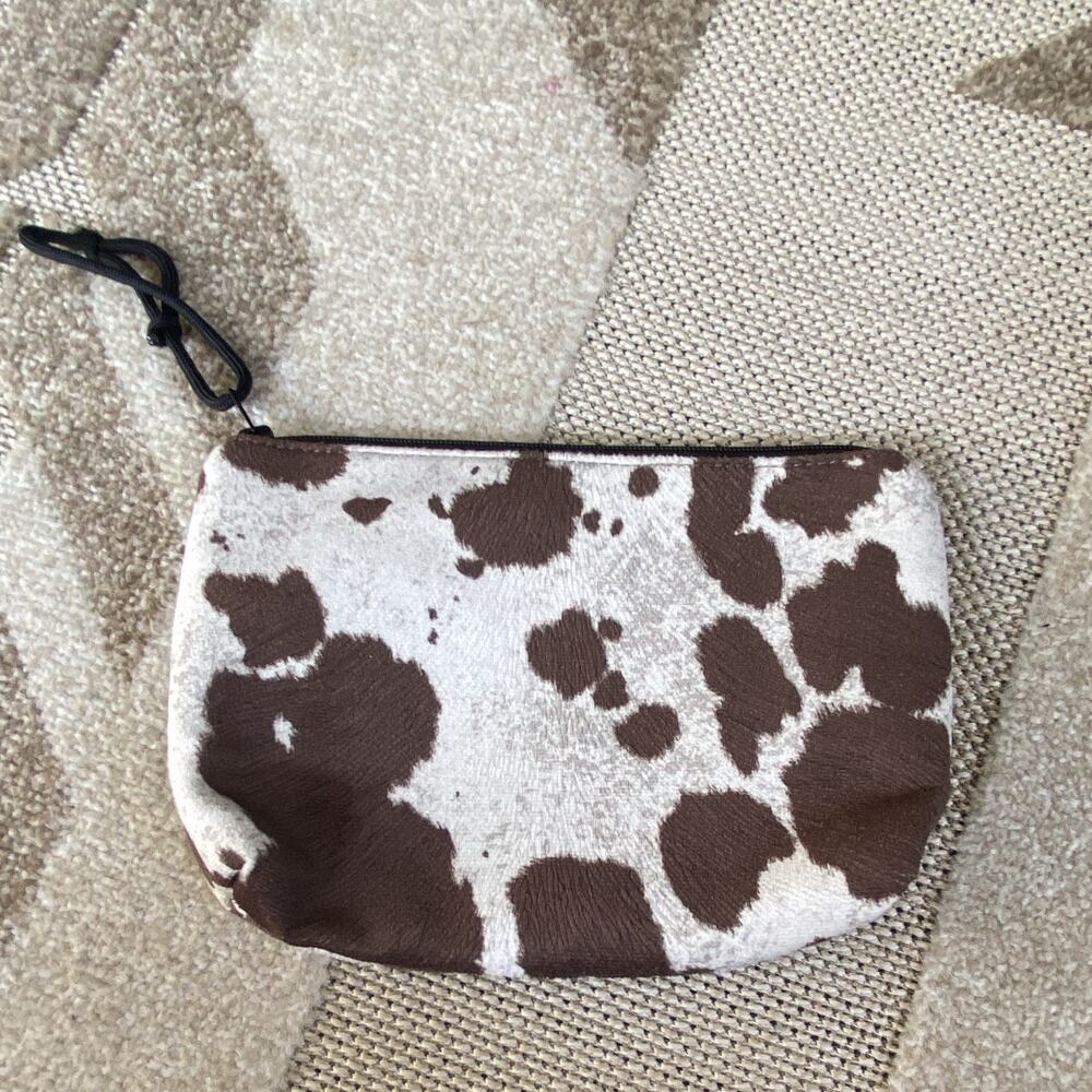 Uniquely Creative Design Cow Print Zipper Clutch